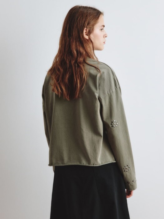 укороченный лонгслив с принтом из линейки  young из россии вид сбоку