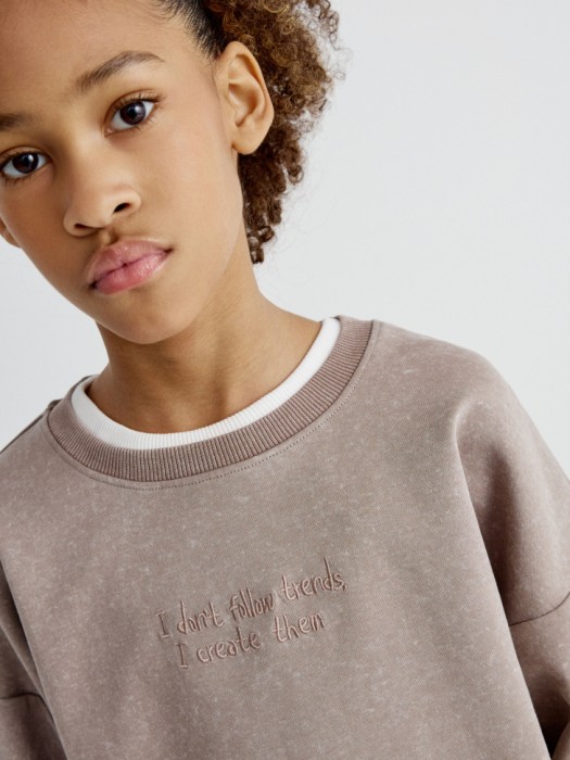 Товар с артикулом 4680798487700 вид сзади