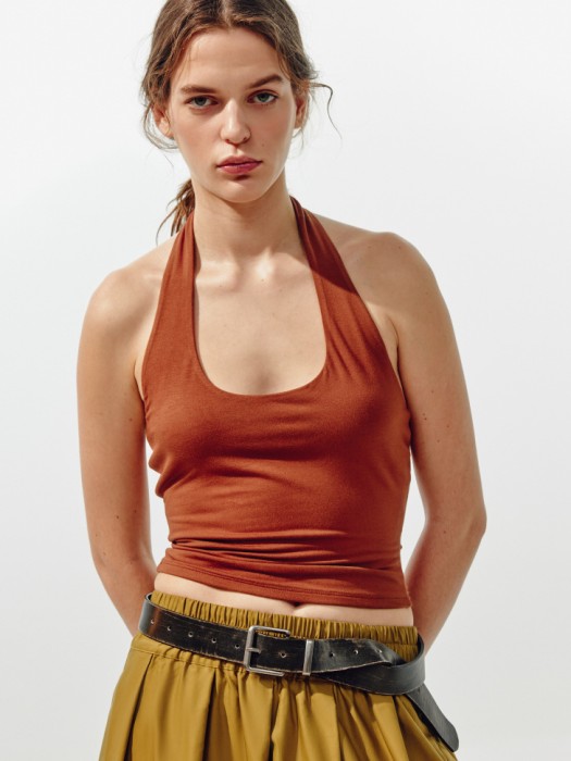 укороченный топ-халтер из линейки  young 4610517860675 фотография