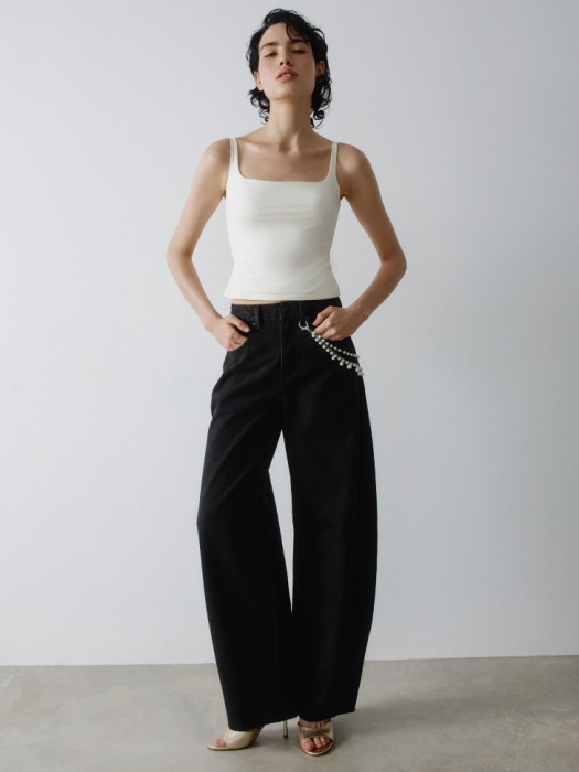 укороченный топ из линейки  young от бренда sela вид слева