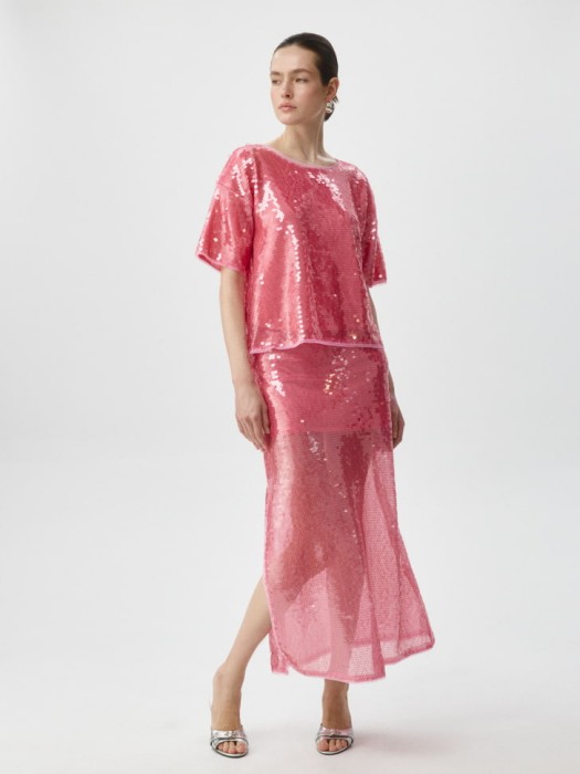 укороченный топ с пайетками от бренда sela вид слева