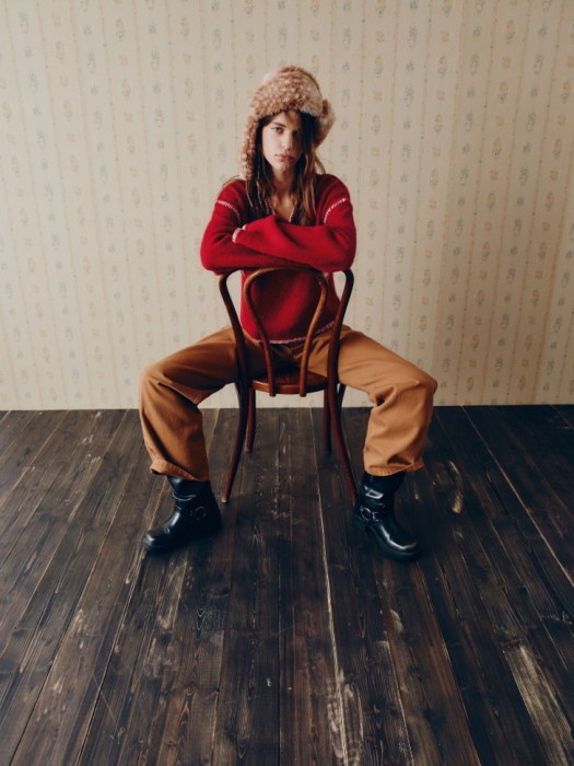 укороченный вязаный джемпер из линейки  young от бренда sela вид слева