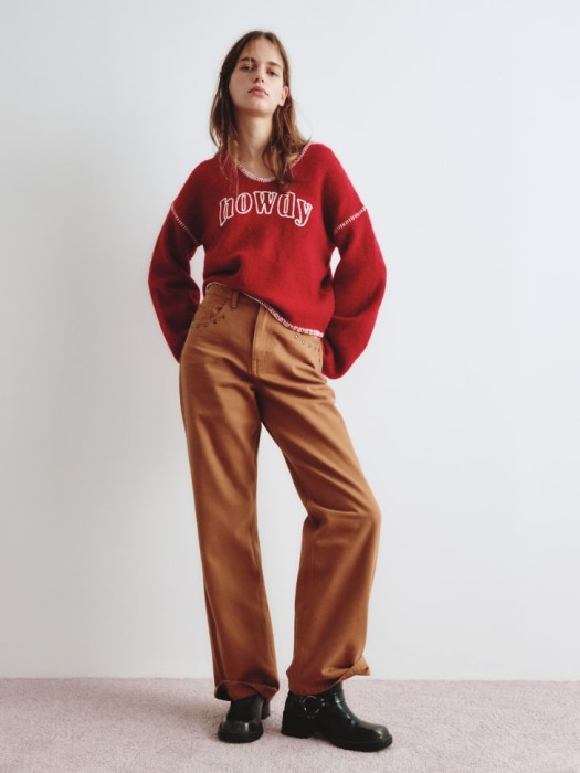 укороченный вязаный джемпер из линейки  young из россии вид сбоку