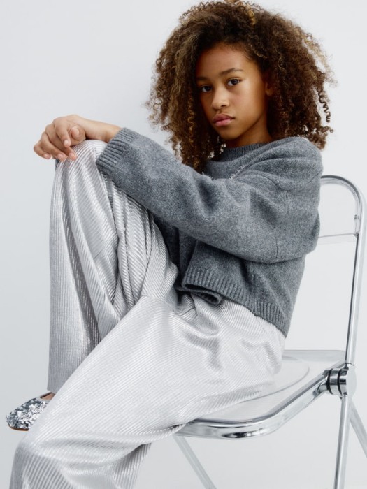 укороченный вязаный джемпер с люрексом для девочек из хлопка спереди