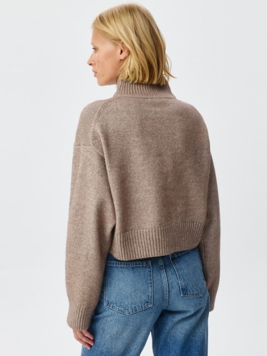 Товар с артикулом 4680798714356 вид сзади