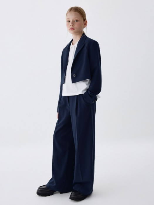 укороченный жакет для девочек от бренда sela вид слева