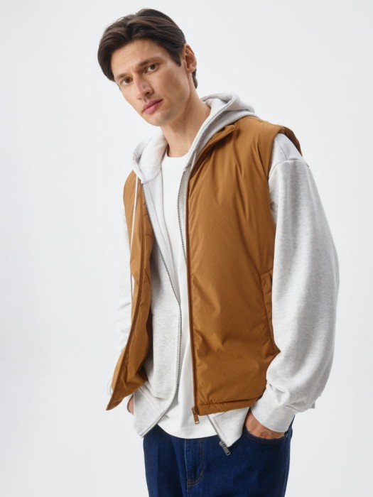 утепленная куртка-трансформер от бренда sela вид слева