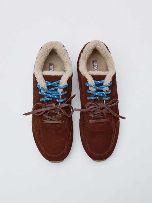 утепленные кроссовки из натуральной замши по цене 6999 руб вид справа