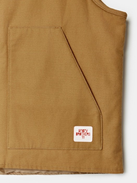 утепленный жилет для мальчиков из коллекции art people с angry brothers 11 из хлопка спереди