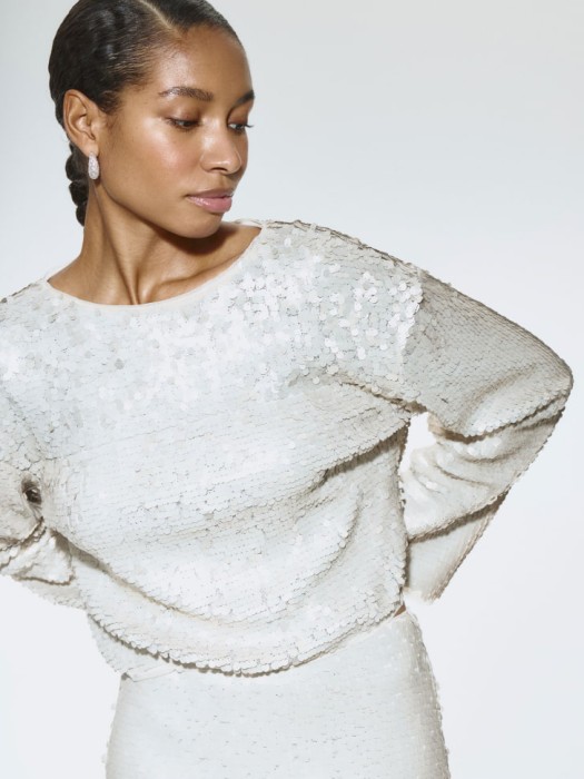 вечерний укороченный топ с пайетками по цене 1999 руб вид справа