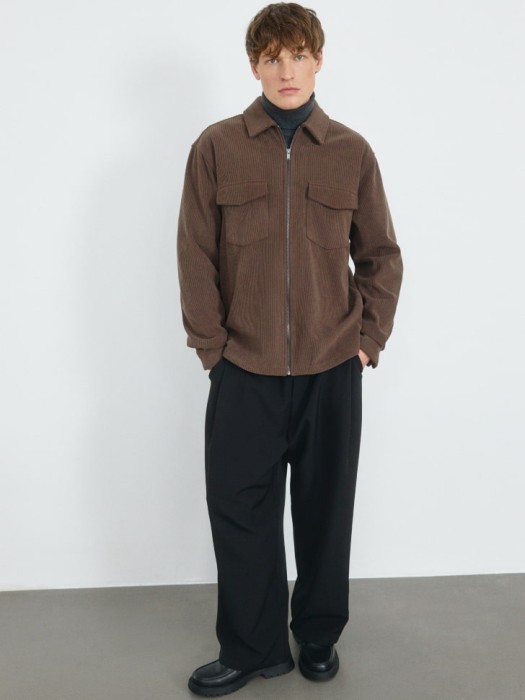 вельветовая куртка-рубашка от бренда sela вид слева