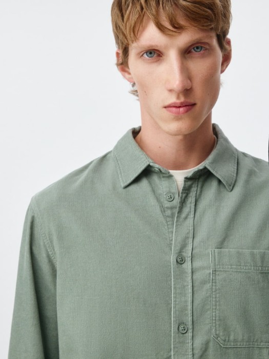 вельветовая рубашка regular fit из россии вид сбоку