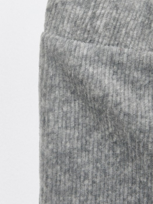 вельветовые леггинсы в рубчик для девочек из россии вид сбоку