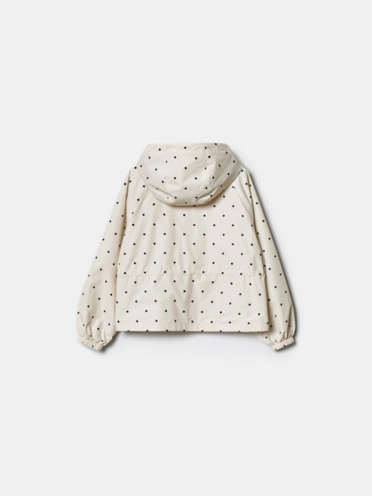 ветровка c принтом для девочек из россии вид сбоку