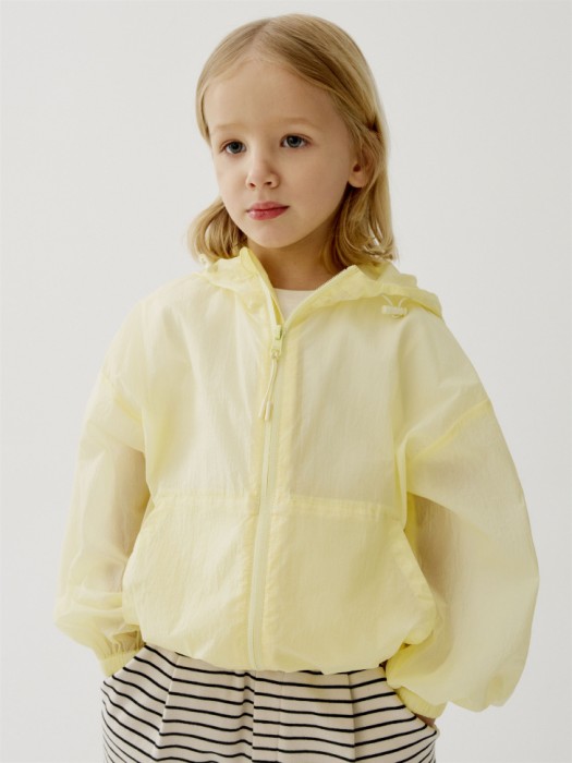 ветровка из полупрозрачного нейлона для мальчиков 4610517563170 фотография