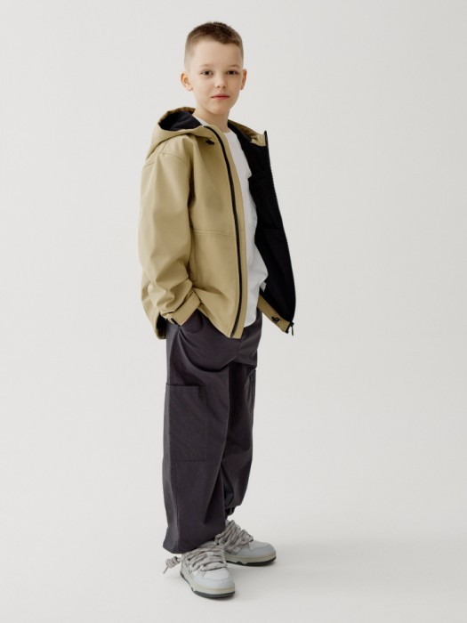 ветровка из softshell на флисе для мальчиков от бренда sela вид слева