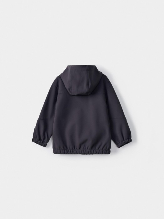 ветровка из softshell на флисе для мальчиков от бренда sela вид слева
