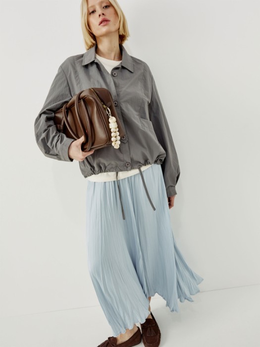 ветровка из жатой ткани с водоотталкивающей пропиткой для взрослого возраста с изнаночной стороны