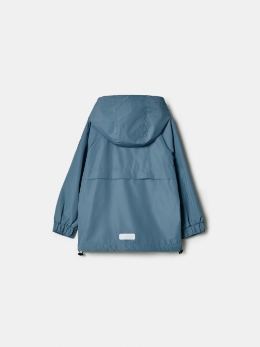 ветровка с капюшоном для мальчиков из россии вид сбоку