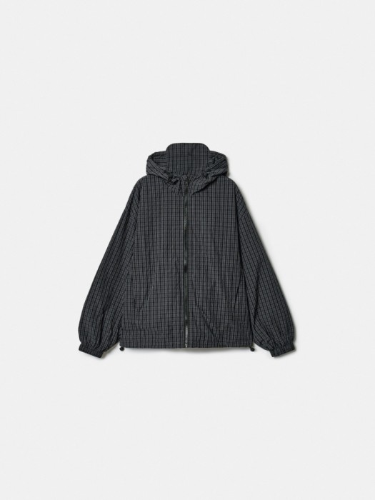 ветровка в клетку для мальчиков по цене 3299 руб вид справа