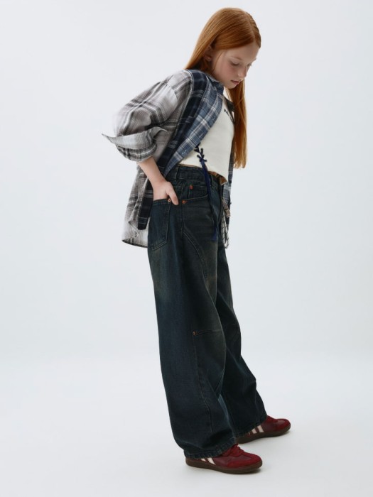 винтажные джинсы baggy fit для девочек из джинсы и джинскота спереди