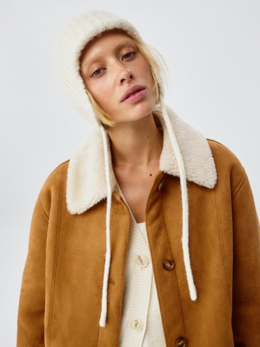 вязаная шапка-чепчик с содержанием шерсти 4680798661209 фотография