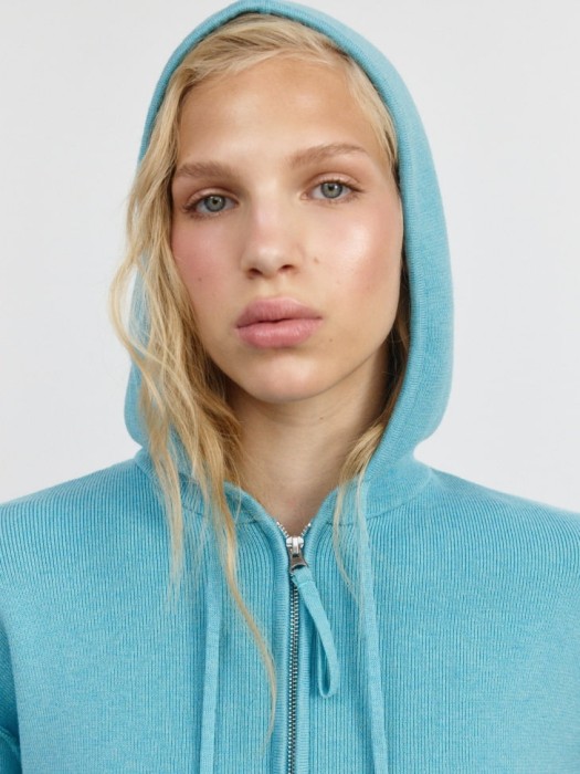 Продукция для девчонок фото