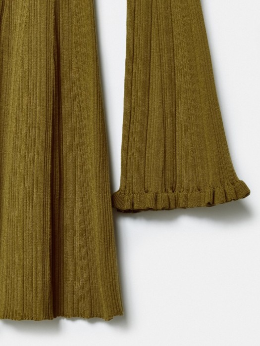 вязаное мини платье из линейки  young универсального стиля с лицевой стороны