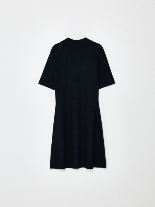 вязаное платье для девочек из льна спереди