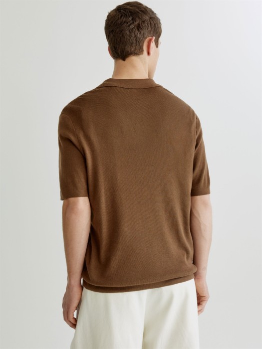 вязаное поло regular fit по цене 3299 руб вид справа