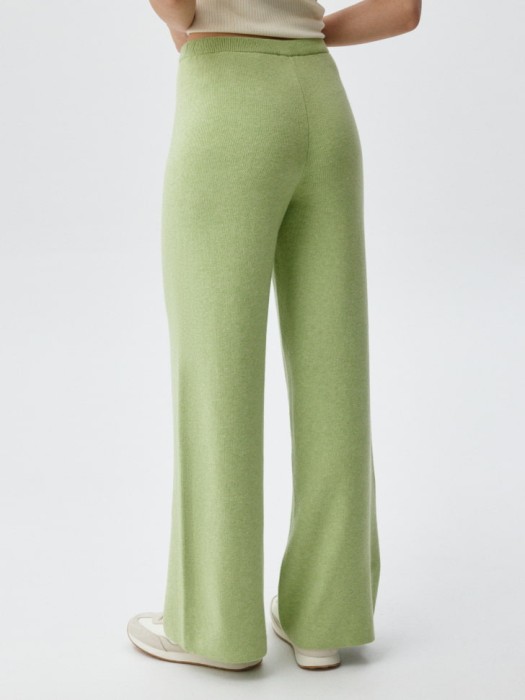 Товар с артикулом 4680798634685 вид сзади