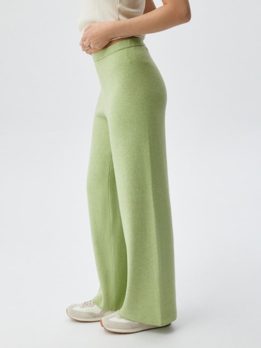 вязаные брюки с содержанием шерсти и шелка из россии вид сбоку