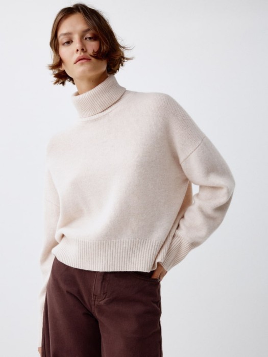 вязаный джемпер из шерсти и кашемира универсального стиля с лицевой стороны