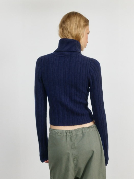 вязаный джемпер на молнии из линейки  young из вискозы спереди