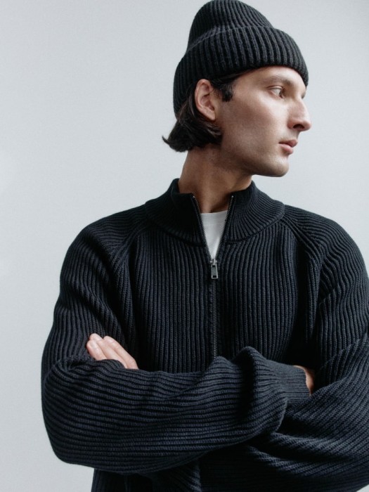 Товар с артикулом 4680704281835 вид сзади