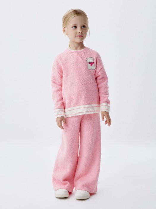 вязаный джемпер оверсайз с вышивкой для девочек от бренда sela вид слева