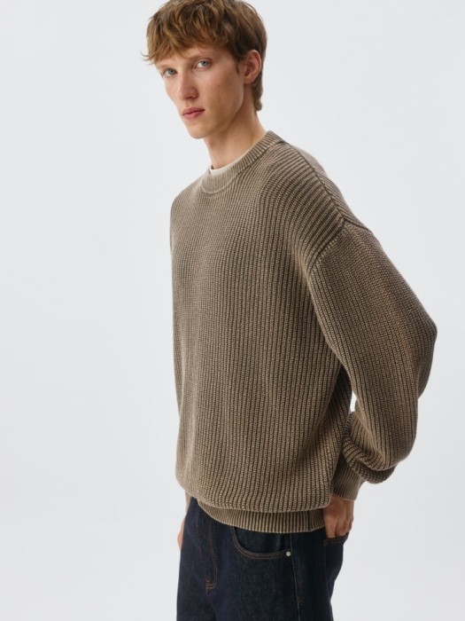 вязаный джемпер с эффектом стирки из россии вид сбоку