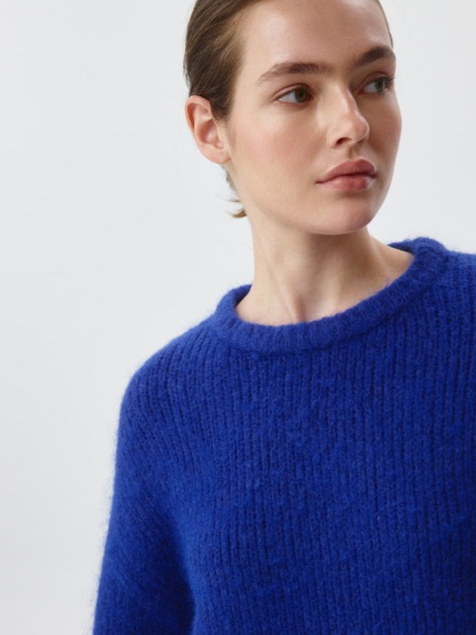 вязаный джемпер с содержанием шерсти из шерсти спереди