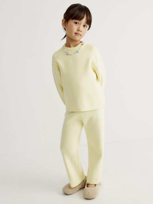 вязаный джемпер в полоску для девочек от бренда sela вид слева