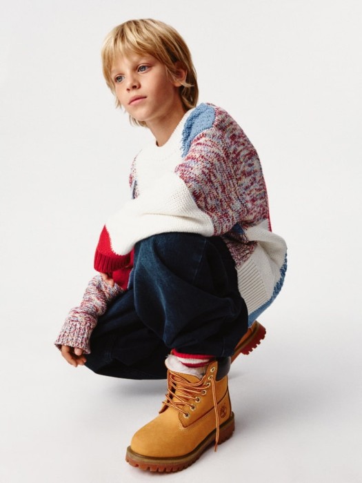 вязаный джемпер в стиле пэчворк детский по цене 999 руб вид справа