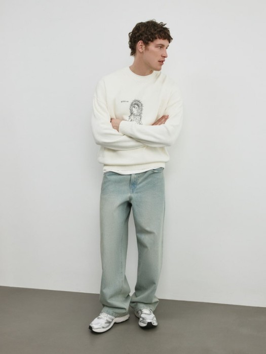 вязаный джемпер  x союзмультфильм от бренда sela вид слева