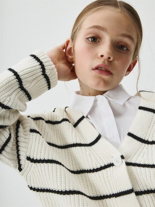 Товар с артикулом 4680704086775 вид сзади