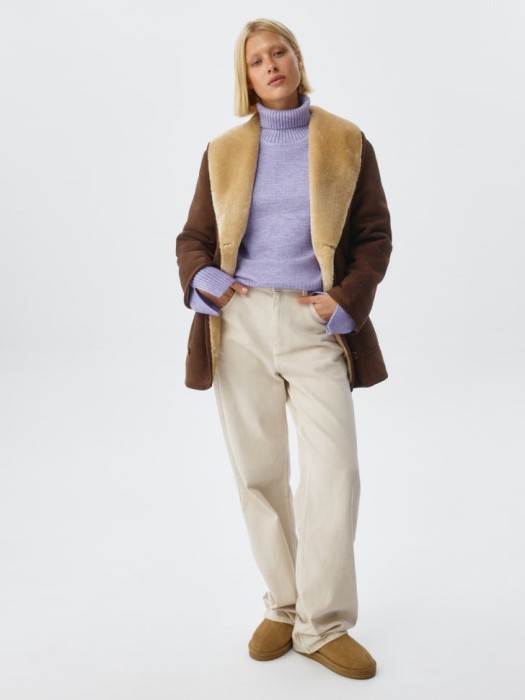 вязаный свитер с содержанием шерсти из россии вид сбоку