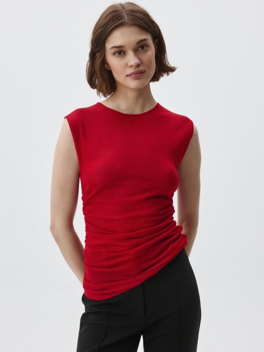 вязаный топ с драпировкой 4680704572834 фотография