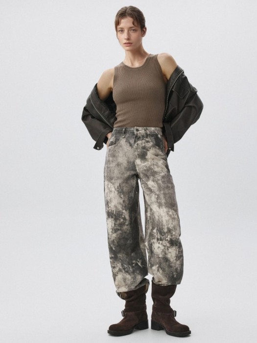 вязаный топ в рубчик от бренда sela вид слева