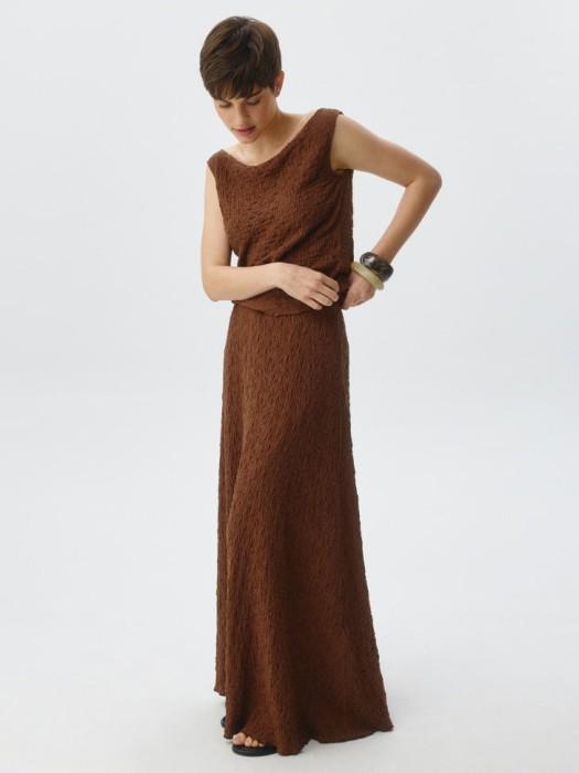 юбка макси из жатого трикотажа от бренда sela вид слева
