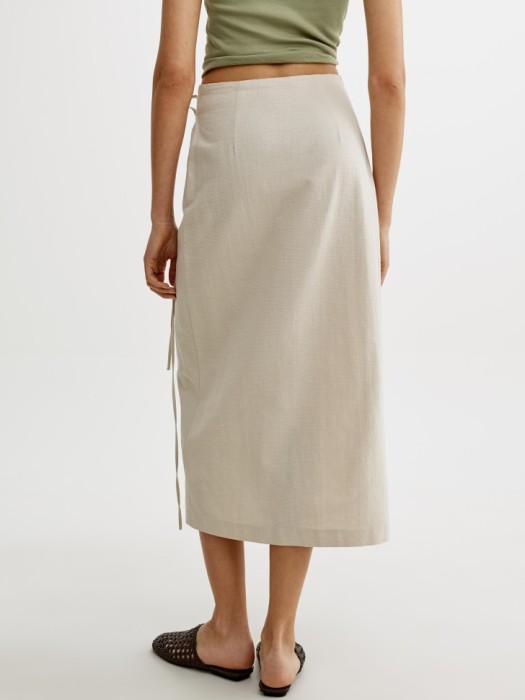 юбка миди из хлопка с запахом на завязке по цене 3599 руб вид справа