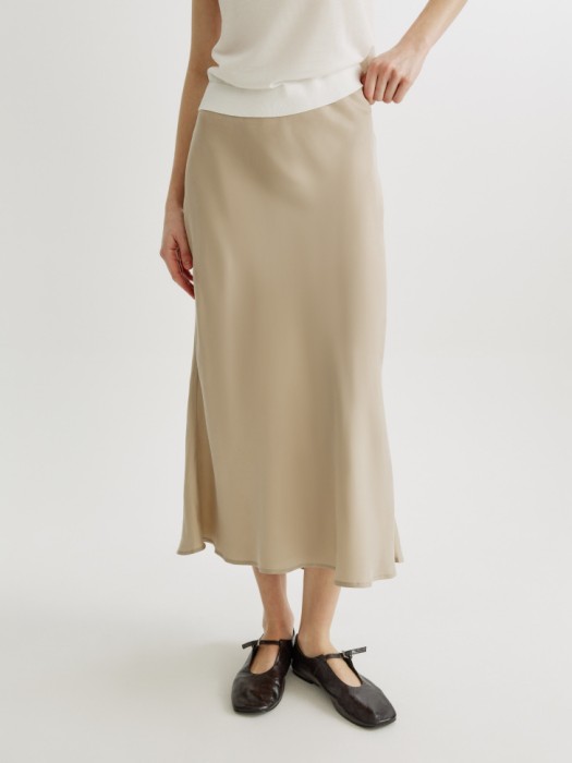 юбка миди из ткани купро с вискозой премиум качества от бренда sela вид слева