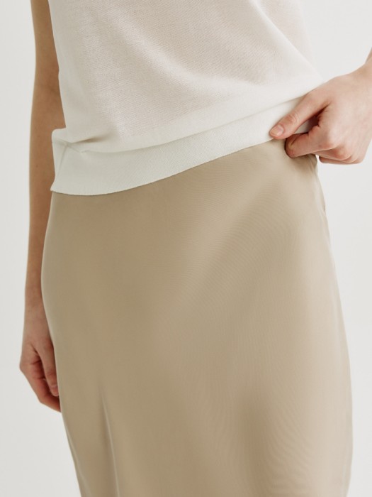 юбка миди из ткани купро с вискозой премиум качества из россии вид сбоку