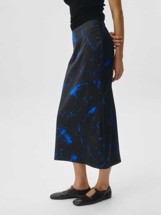 юбка миди с жатым эффектом из россии вид сбоку